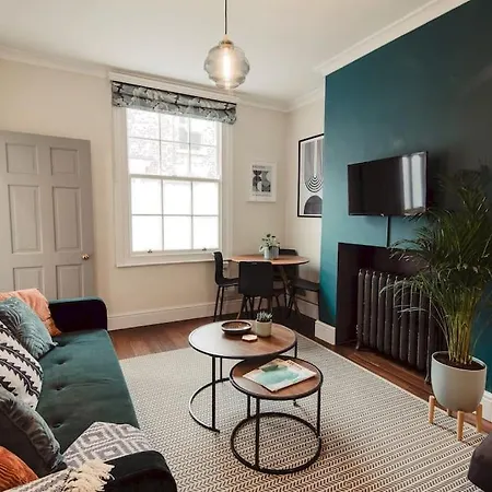 Artistic Hideaway Within York's Ancient Walls Dom wakacyjny *