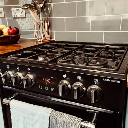 Artistic Hideaway Within York's Ancient Walls *