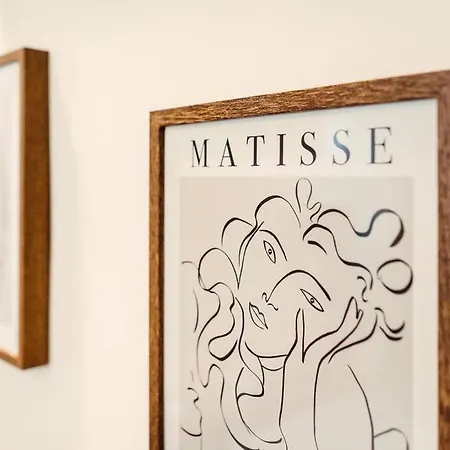 Artistic Hideaway Within York's Ancient Walls 펜션 요크